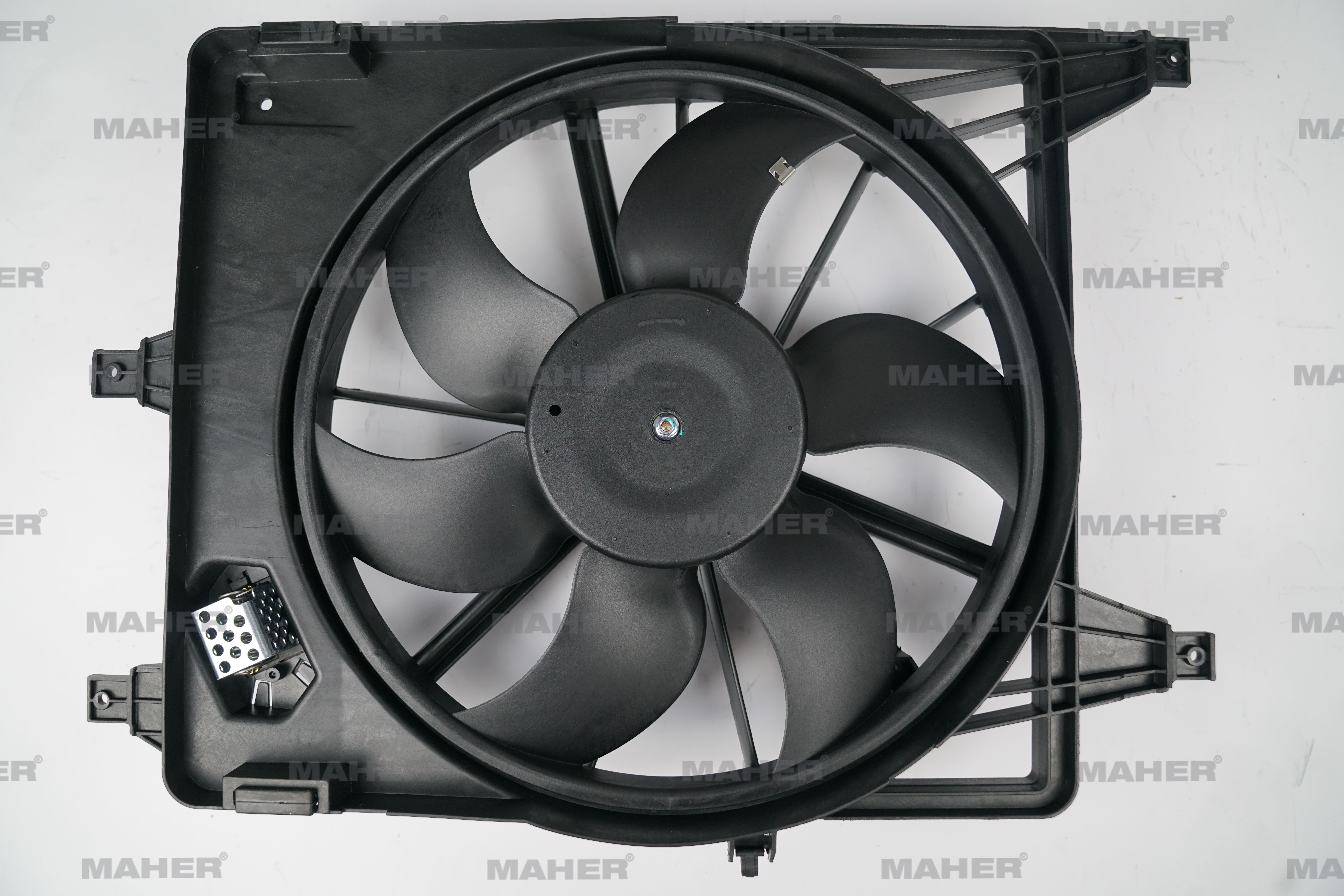 Dacia Sandero Radyatör Fan ve Motoru 2008-2013 Fan Logan OEM 6001550769 Dacia Sandero Radyatör Fan ve Motoru 2008-2013 Fan Logan OEM 6001550769