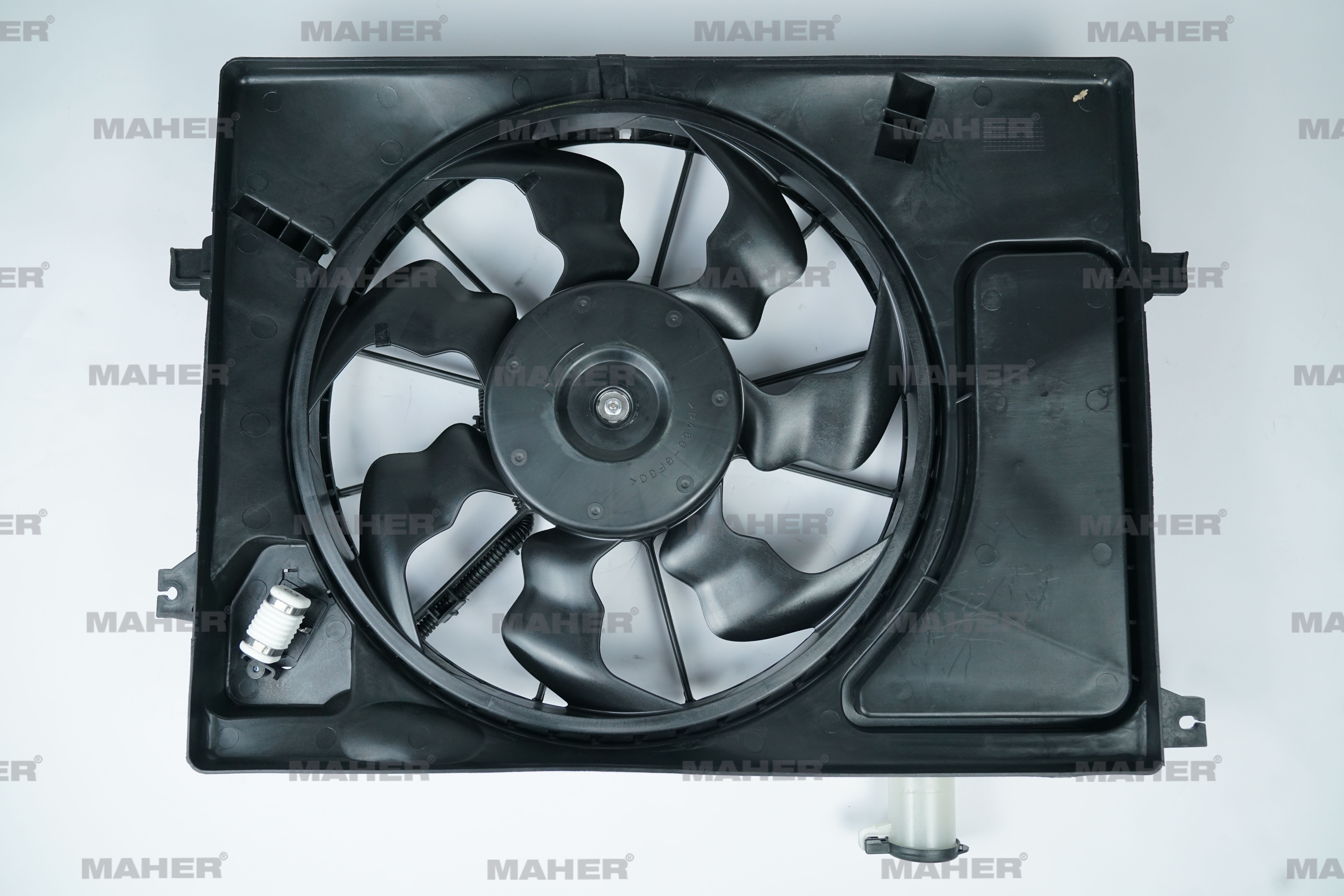 Hyundai Elantra Radyatör Fan ve Motoru 2011-