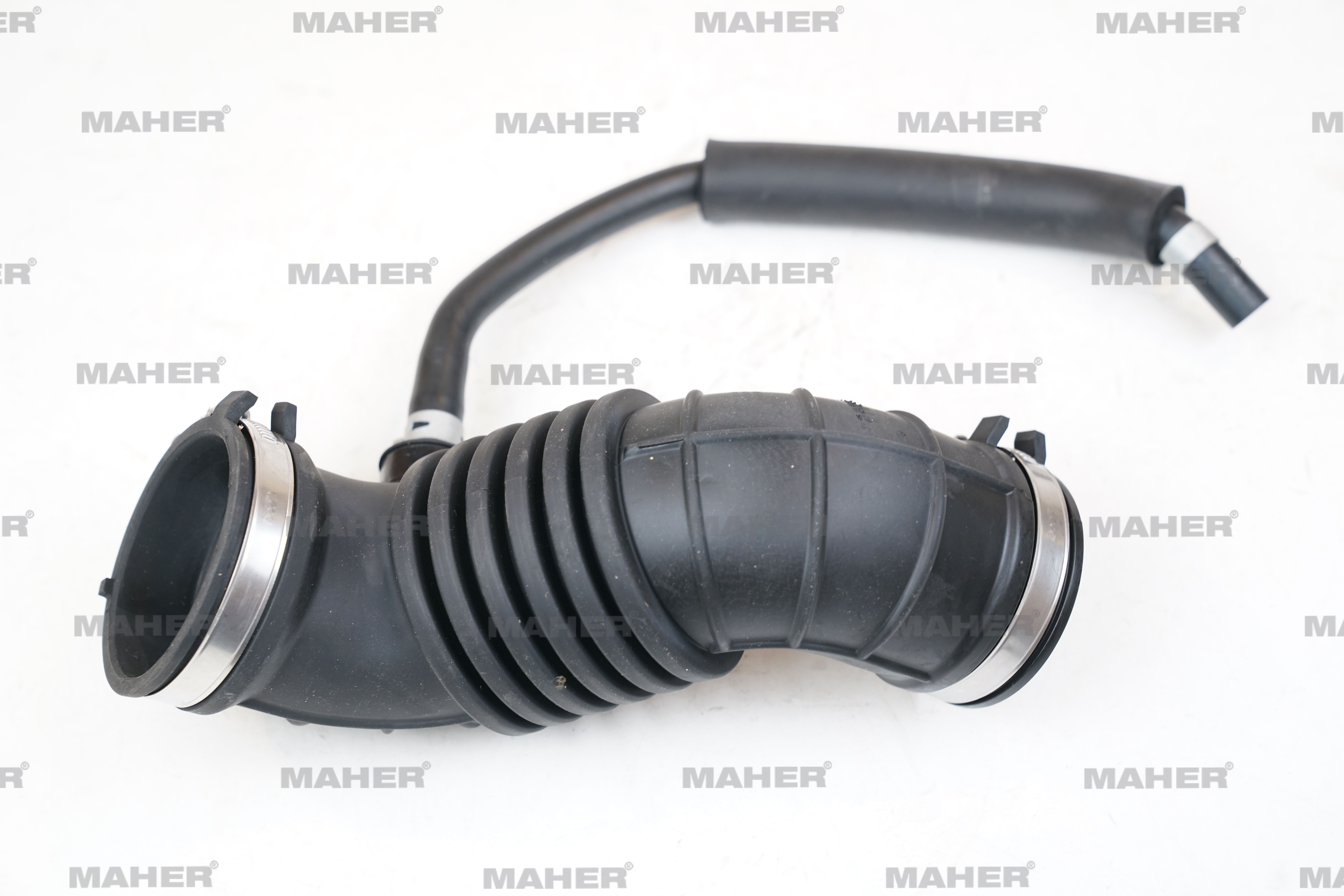 Hyundai Elantra Radyatör Hortumu 2016-2020 Hortum Hava Filtre .6cc Benzinli OEM 28140-F2000