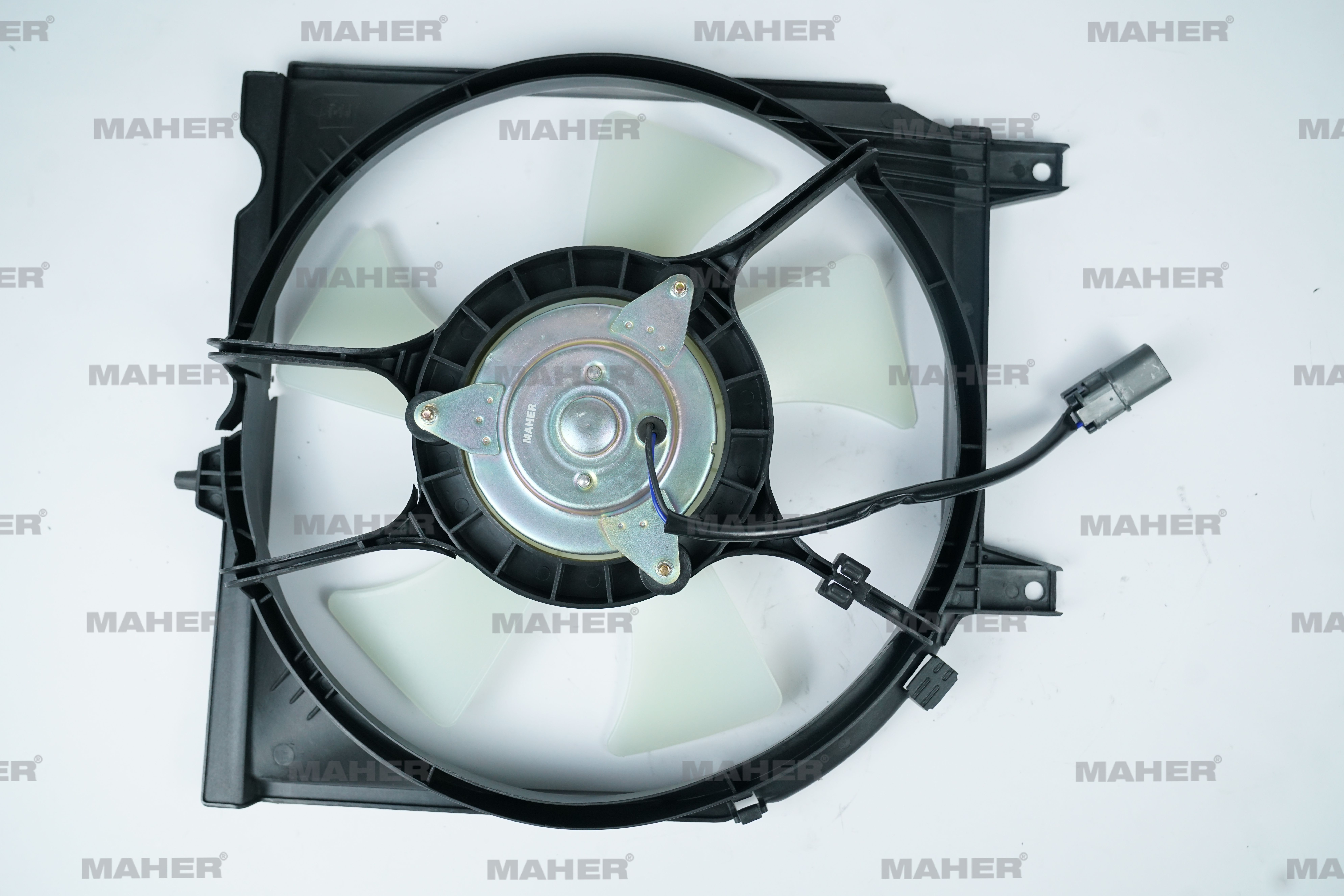 Nissan Sunny Radyatör Fan ve Motoru 1990-1995 Fan Klima OEM 92120-4B901