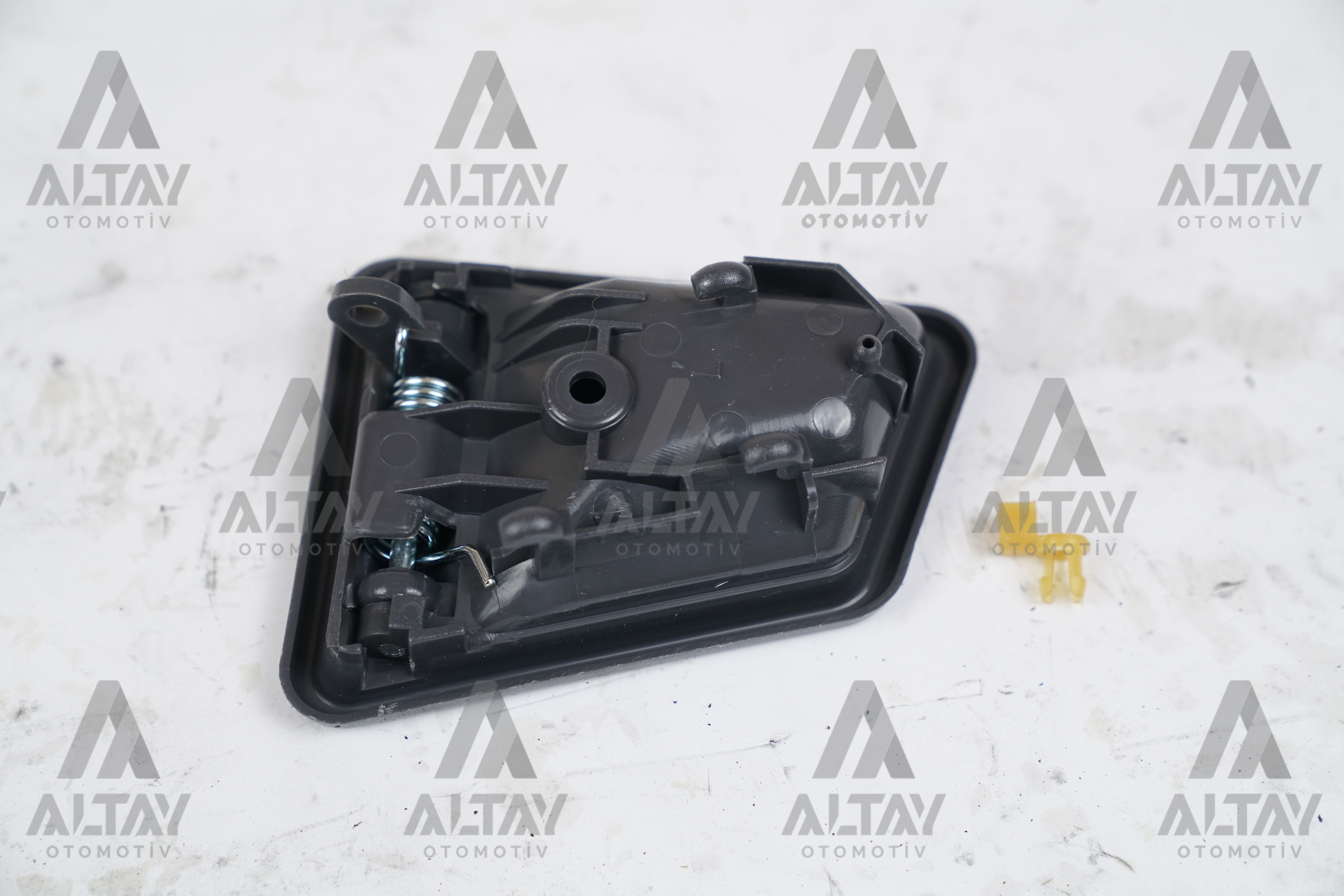 Suzuki Vitara Sol İç Açma Kolu 1989-1998