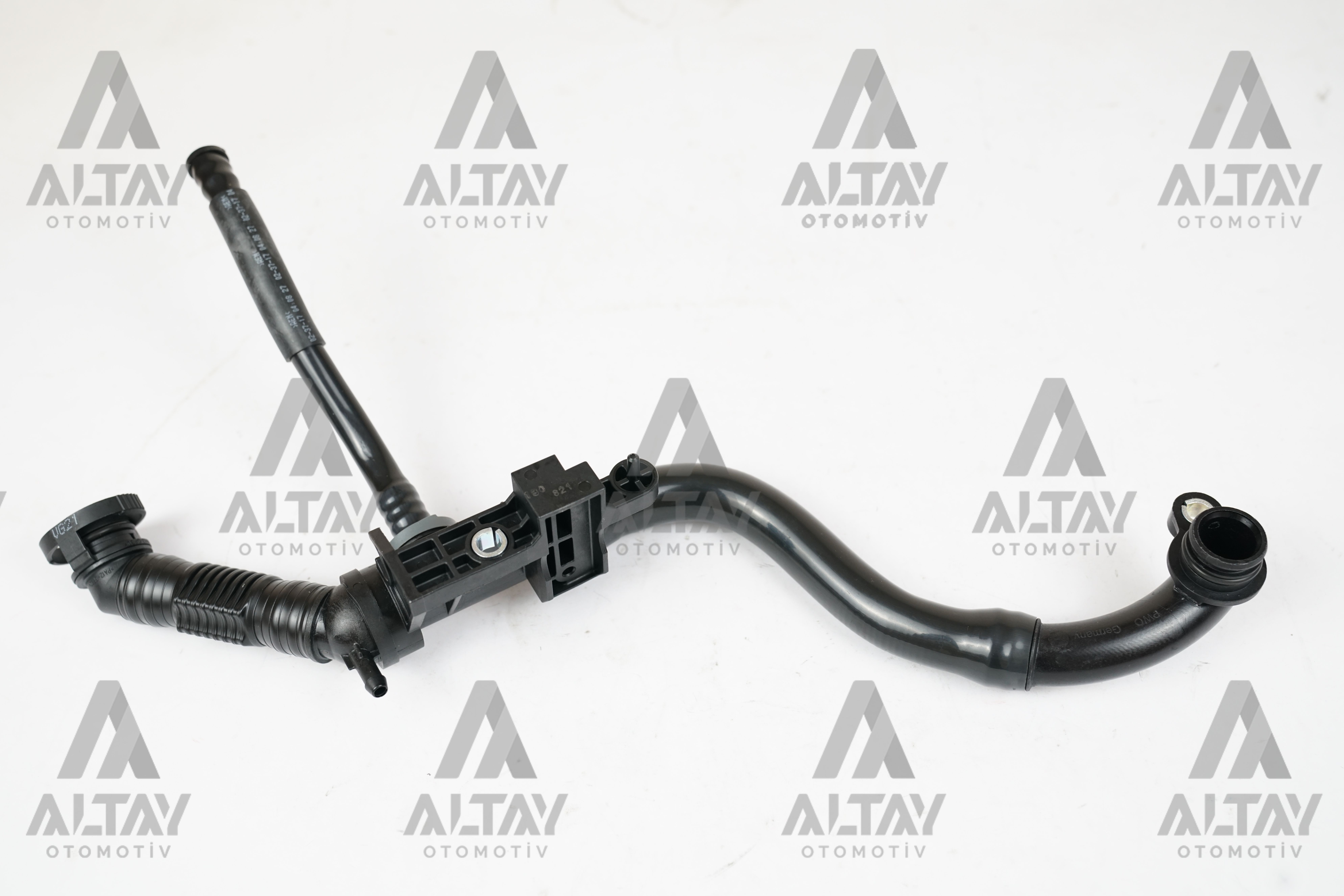 Volkswagen Scirocco Radyatör Hortumu 2012- Hortum Yağ Buhar OEM 03C103474AD Volkswagen Scirocco Radyatör Hortumu 2012- Hortum Yağ Buhar OEM 03C103474AD