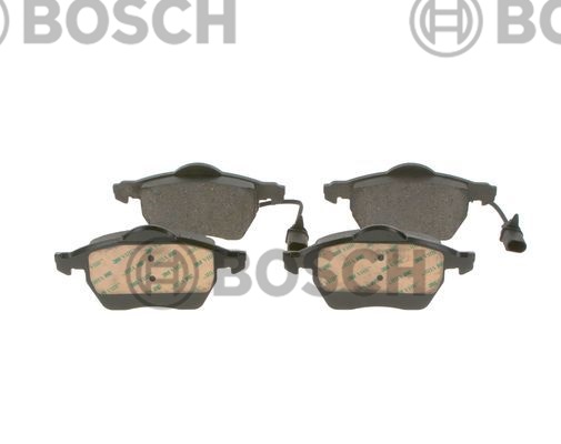 Audi A8 Ön Fren Balata . Tfsı OEM 4B0698151AB Audi A8 Ön Fren Balata . Tfsı OEM 4B0698151AB