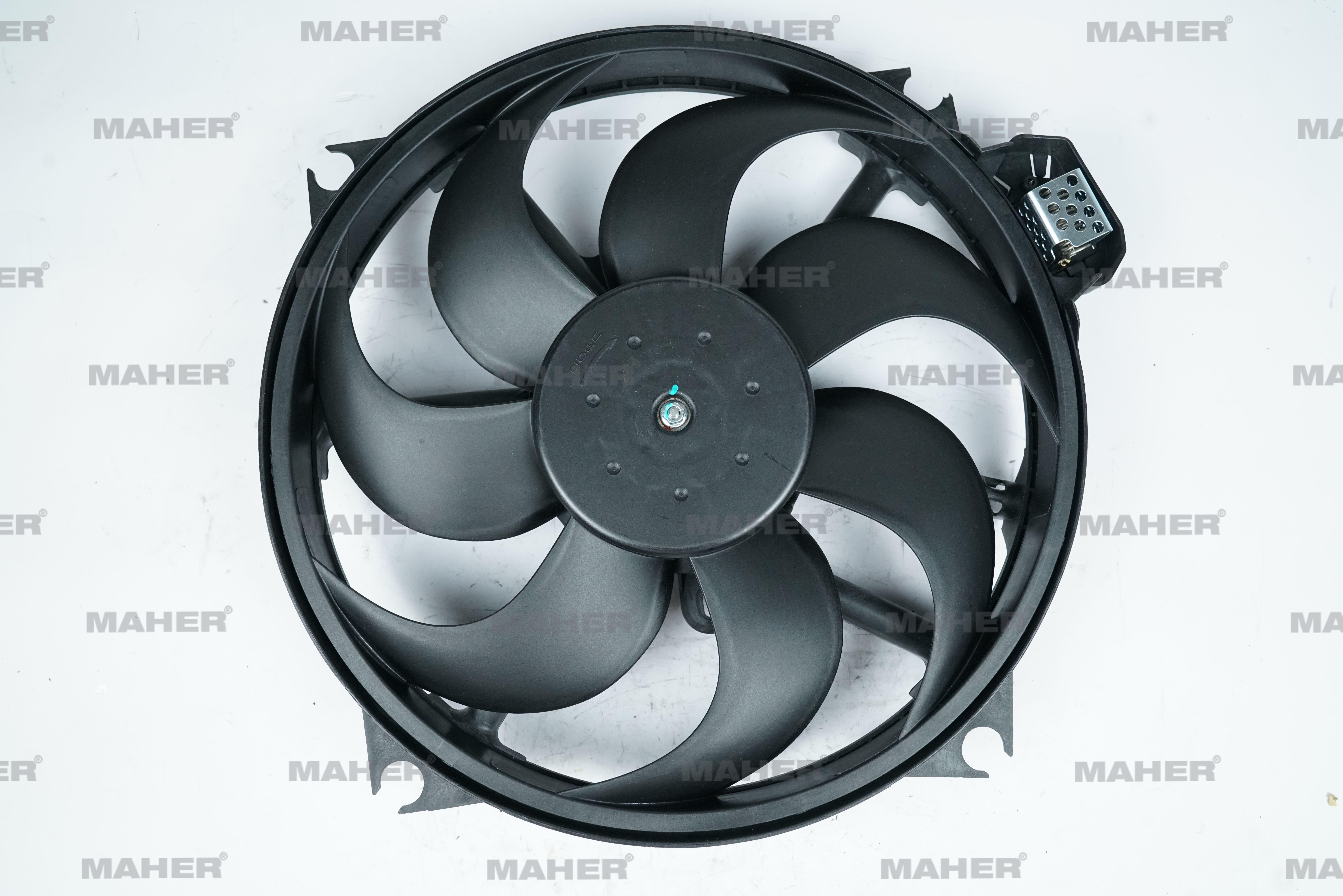 Renault Fluence Radyatör Fan ve Motoru 2009- Fan Iıı OEM 214819402R Renault Fluence Radyatör Fan ve Motoru 2009- Fan Iıı OEM 214819402R