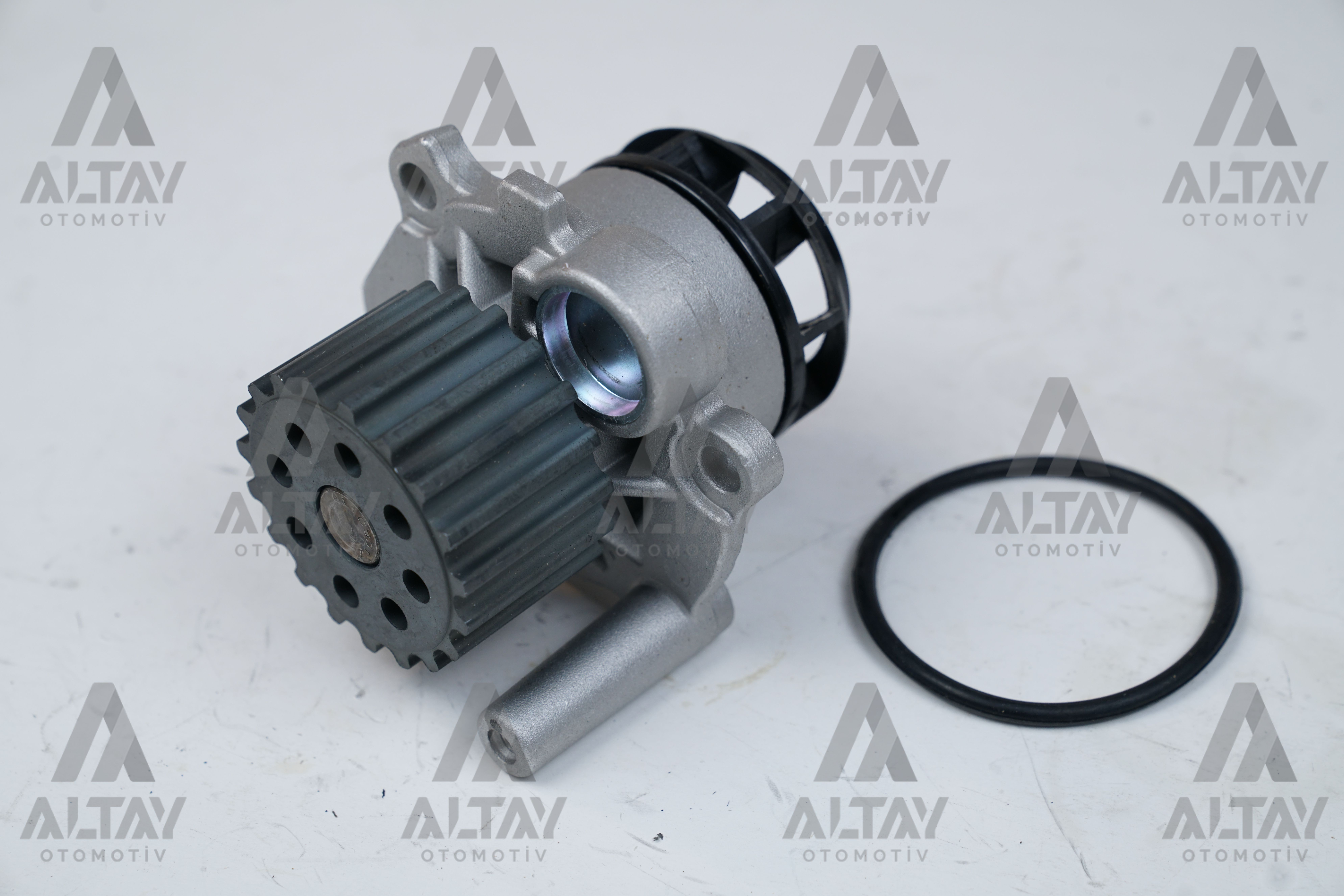 Volkswagen Crafter Devirdaim Su Pompası 2011-2016 Volkswagen Crafter Devirdaim Su Pompası 2011-2016