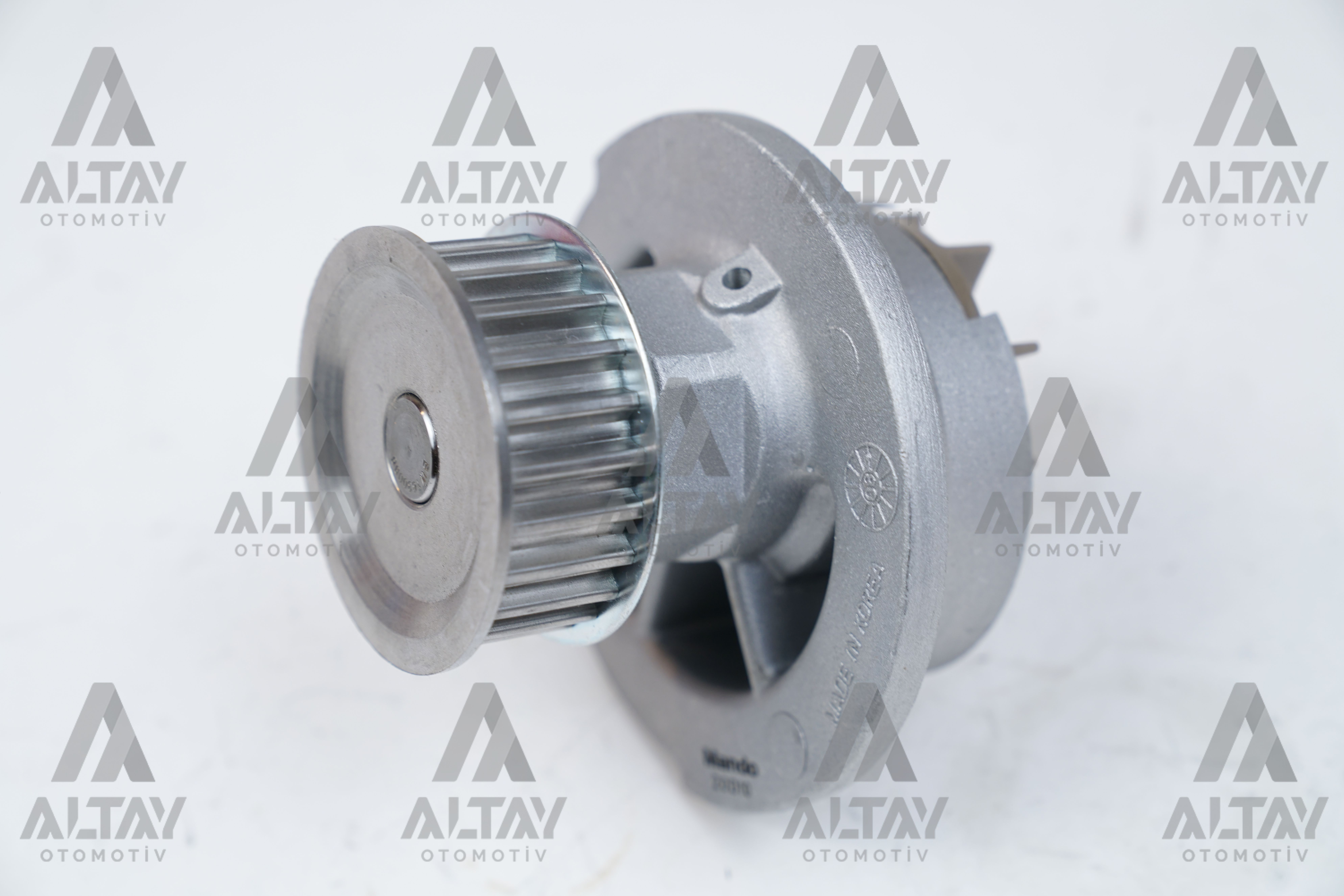 Opel Corsa Devirdaim Su Pompası G OEM 1334066 Opel Corsa Devirdaim Su Pompası G OEM 1334066