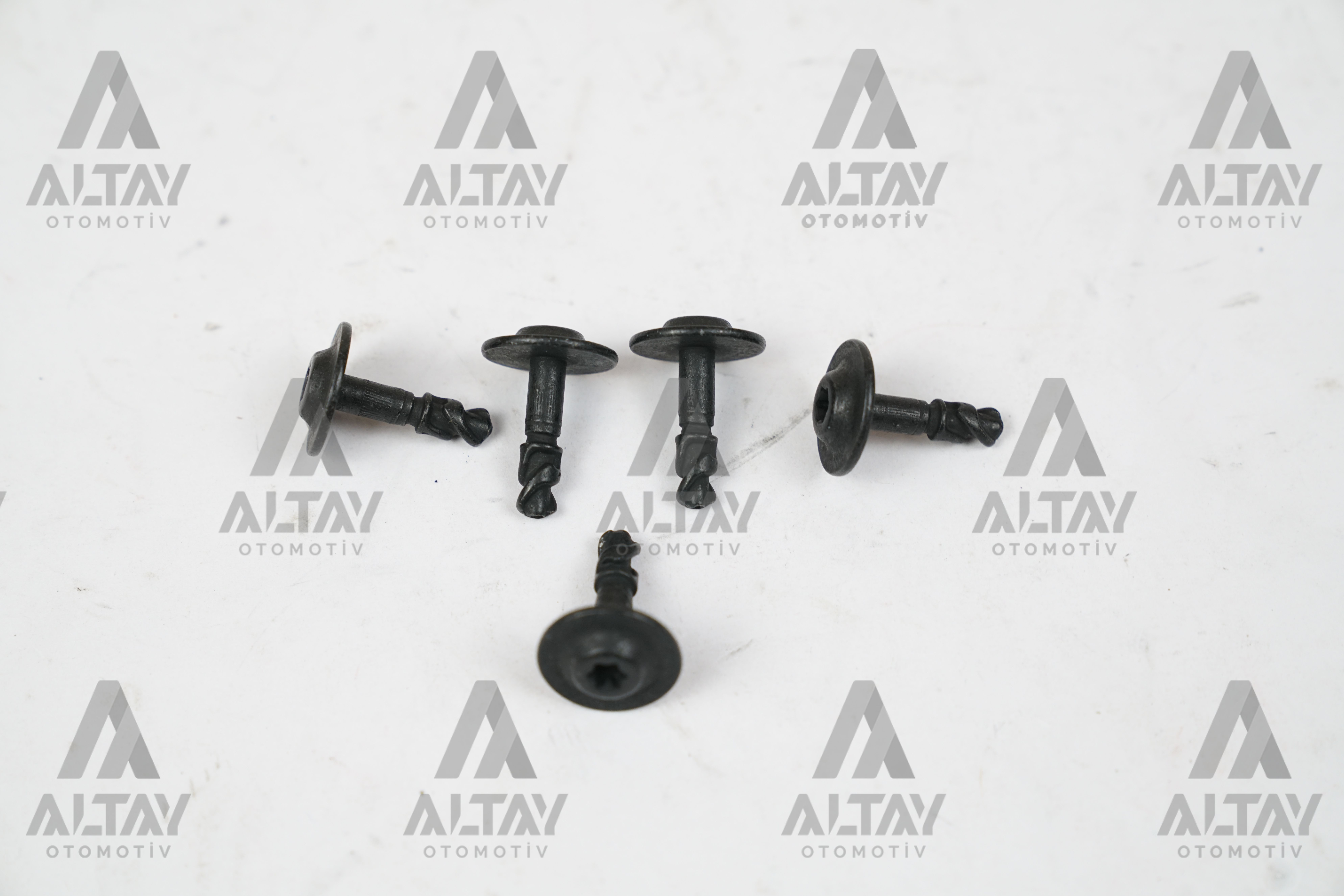Audi Q7 Dış Klips Audi Q7 Dış Klips